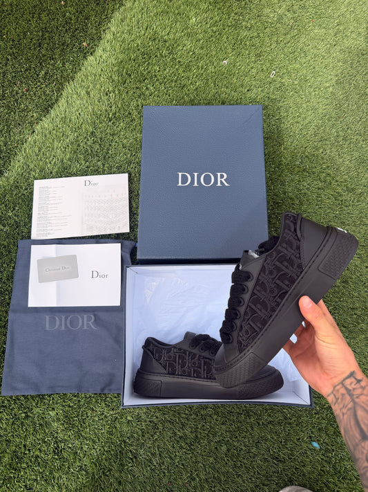 Dior B33 Total Black